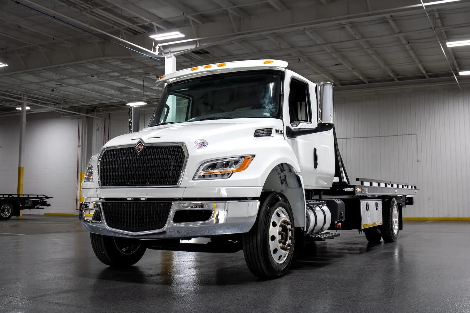 2025 International MV SBA - Tow