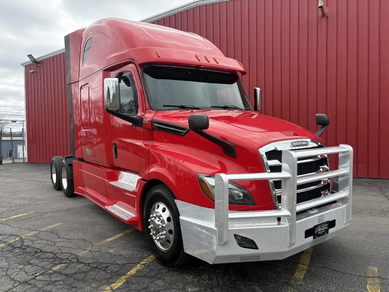 2019 Freightliner Cascadia - Sleeper