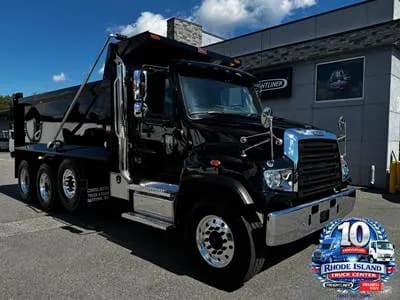 2027 Freightliner 114SD - Dump