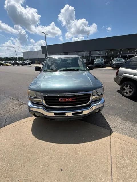2006 GMC Sierra 1500 Extended Cab - Pickup