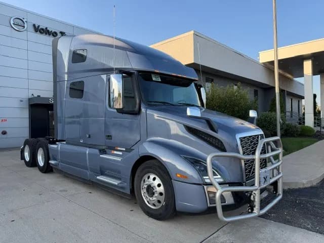 2024 VOLVO TRUCK VNL