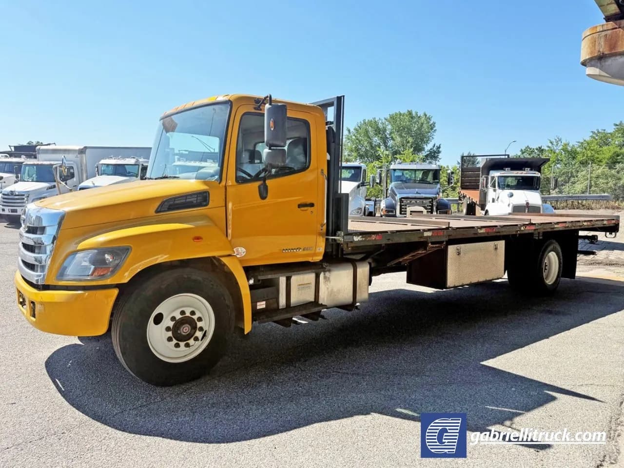 2020 Hino 338