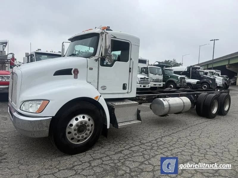 2017 Kenworth T370