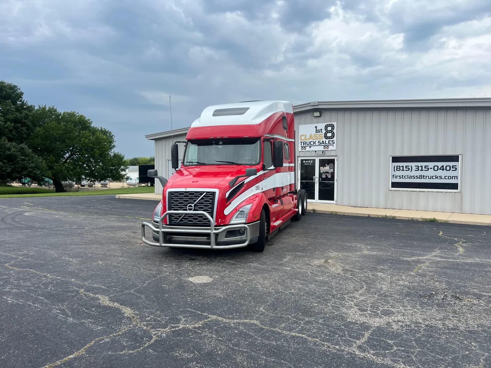 2022 Volvo VNL860 - Sleeper
