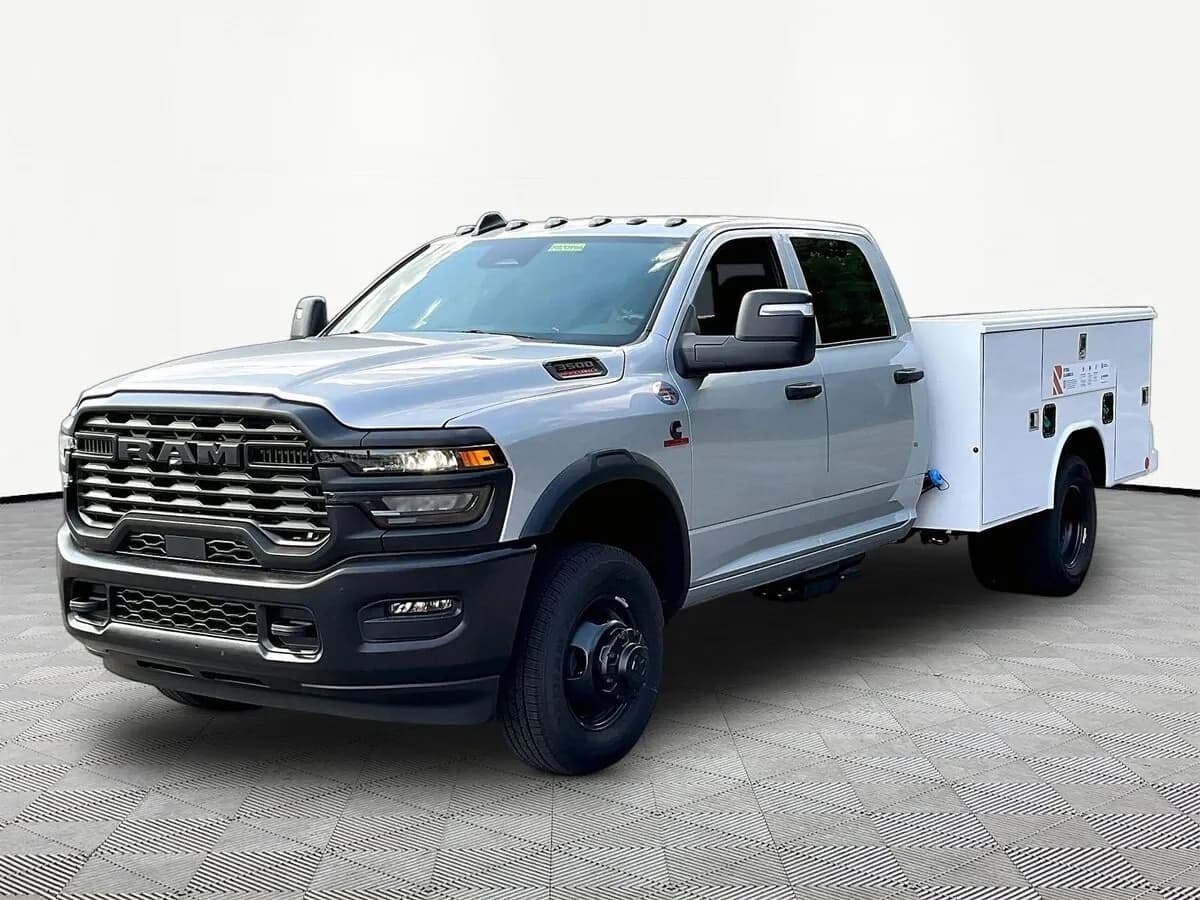 2026 Ram 3500 - Chassis