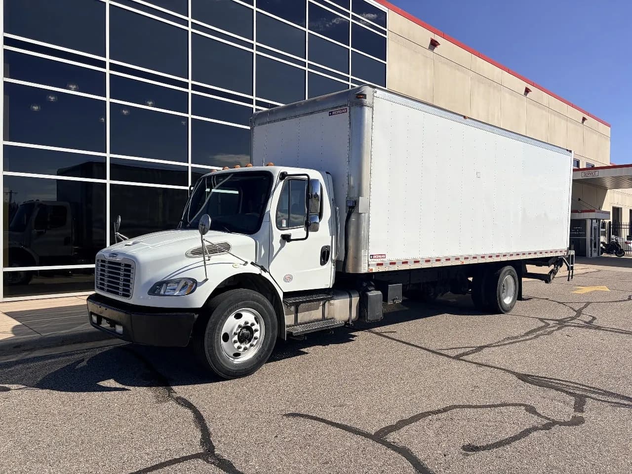 2019 Freightliner M2 - Box