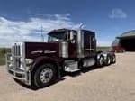 2013 Peterbilt 389 - Sleeper