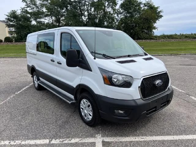 2025 Ford Transit-250 - Vans