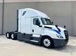 2022 Freightliner Cascadia - Sleeper