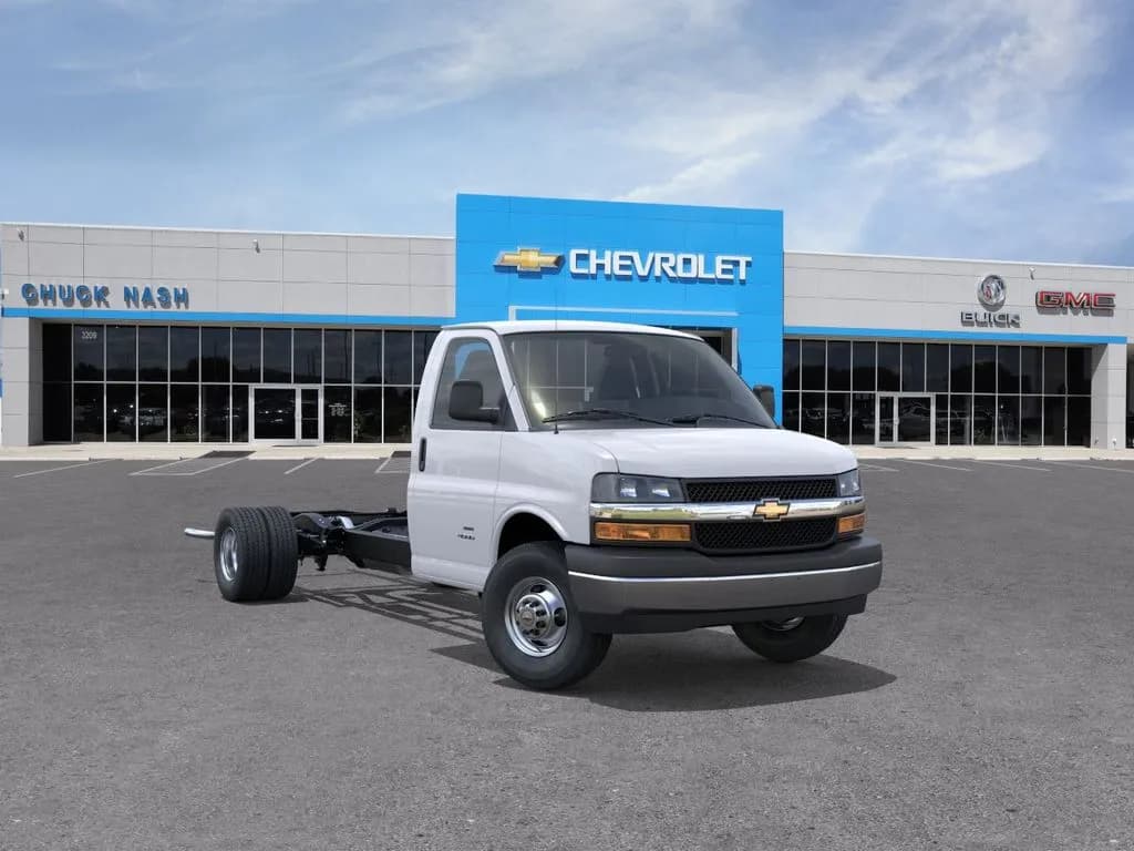 2026 Chevrolet Express 3500 - Box
