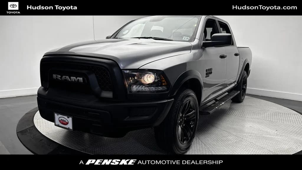 2024 Ram 1500 Classic - Pickup