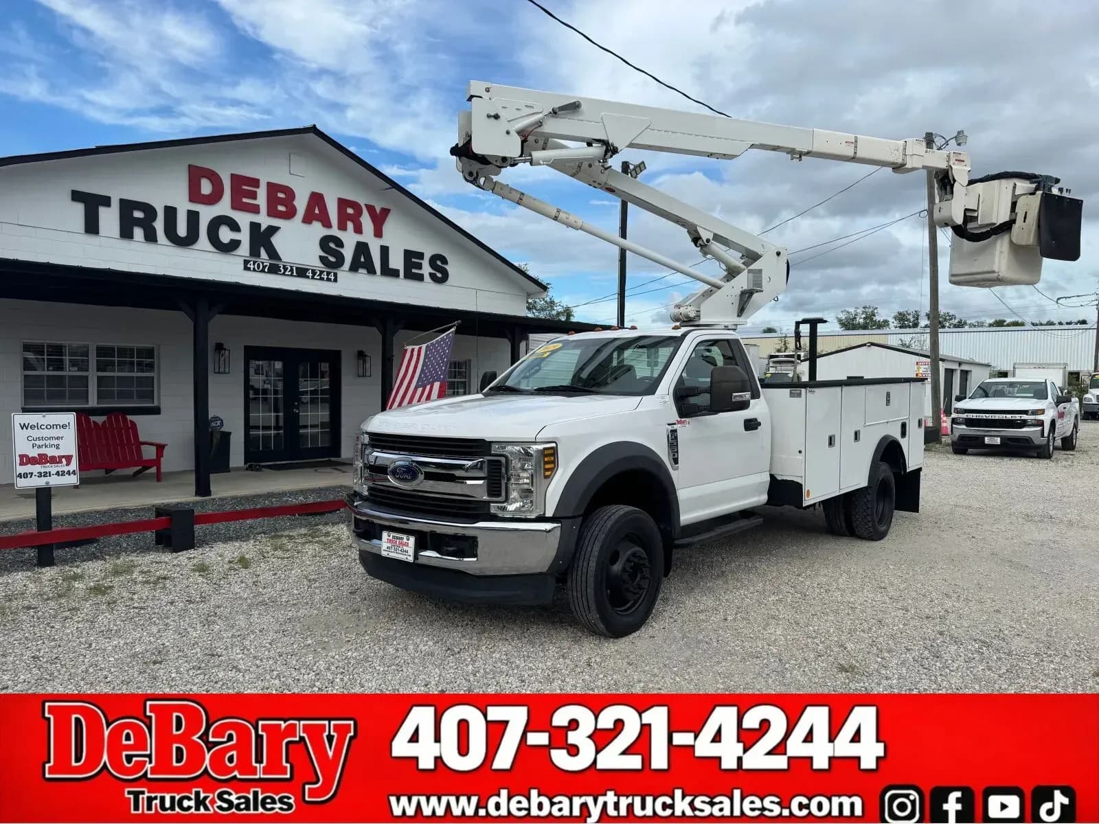 2019 Ford F-550 Super Duty - Bucket