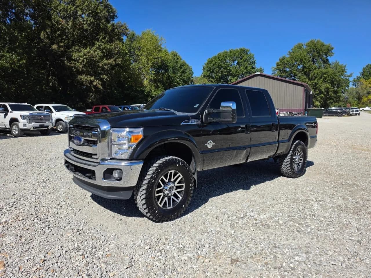 2015 Ford F-350 SD Lariat Crew Cab - Pickup
