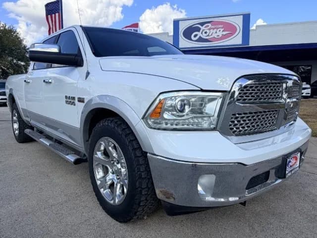 2014 Ram 1500 Laramie - Pickup