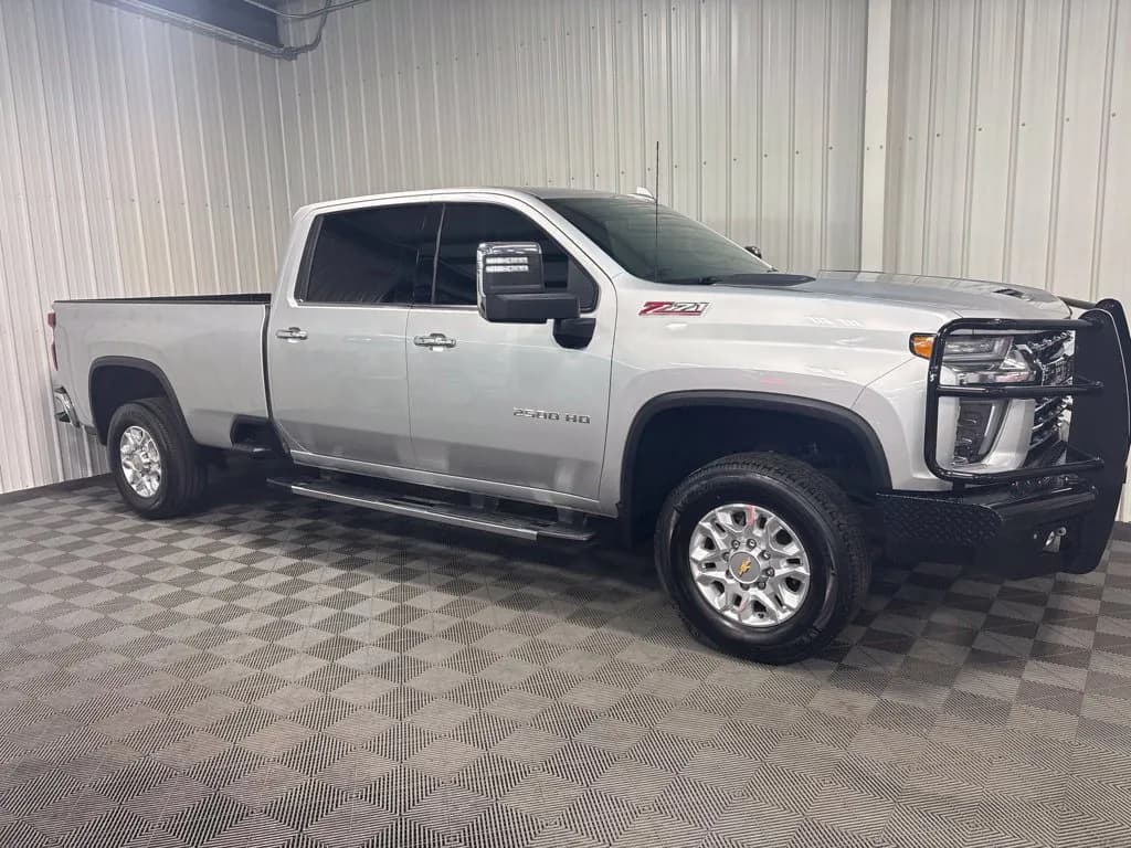 2022 Chevrolet Silverado 2500 Crew Cab - Pickup