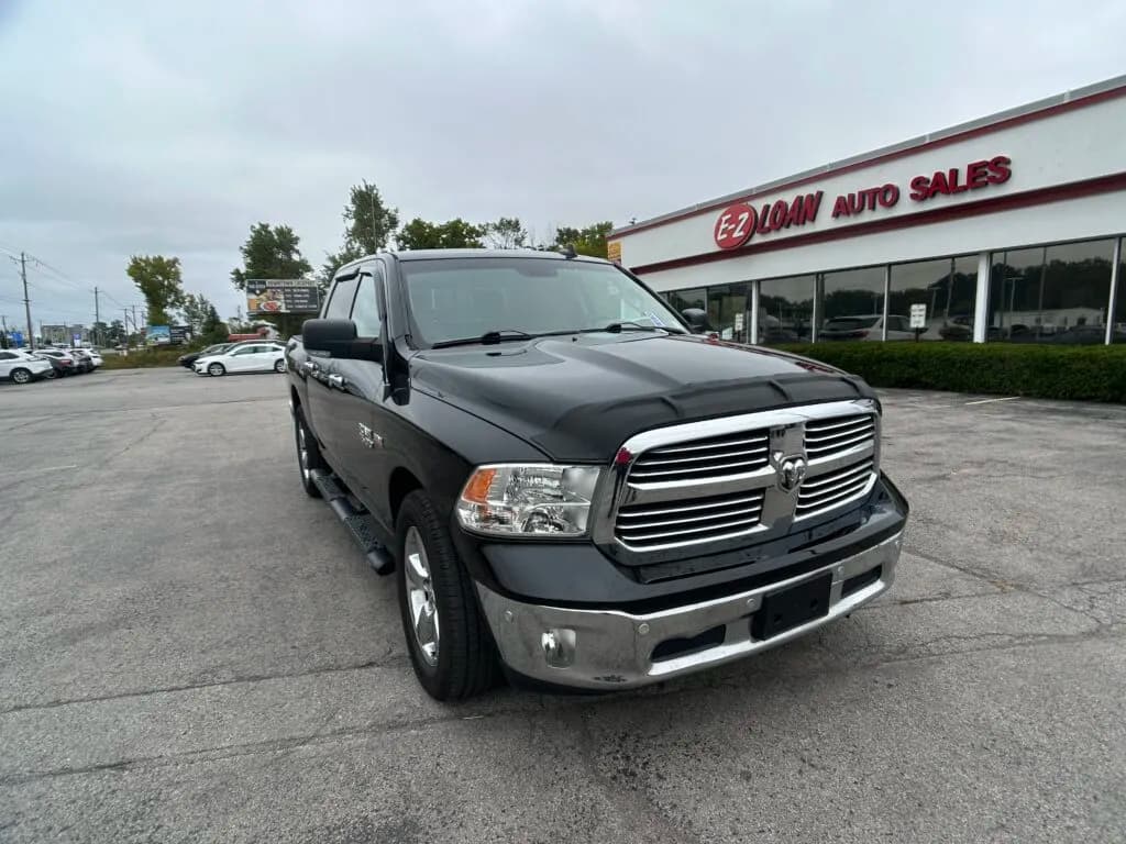 2017 Ram 1500 BIG - Pickup