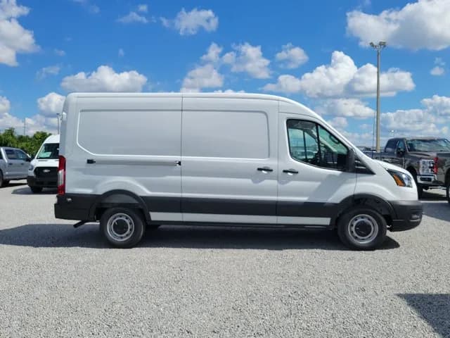 2027 Ford Transit 250 - Vans