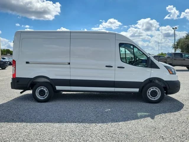 2027 Ford Transit 250 - Vans