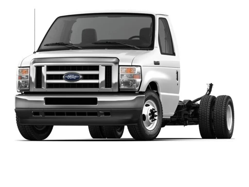 2026 Ford E-450 Cutaway - Box