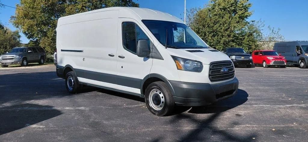 2018 Ford Transit 250 Van Med Roof w/Sliding Pass 148-in WB - Vans