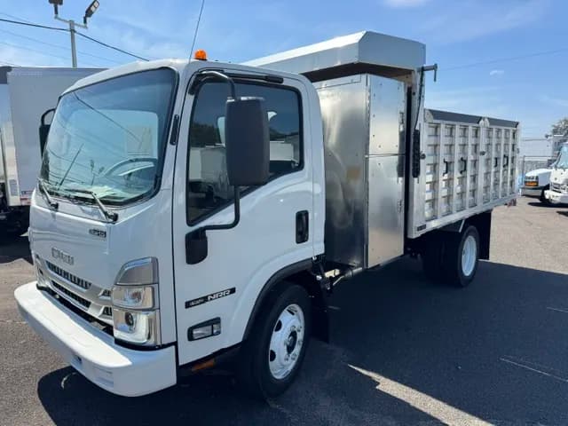 2027 Isuzu NRR - Dump