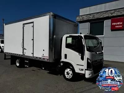 2027 Isuzu NPR HD 18' - Box