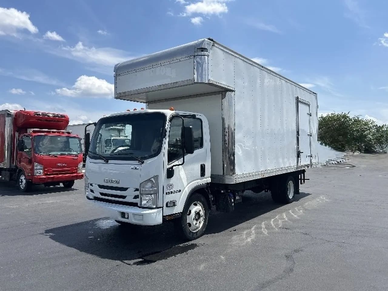 2020 Isuzu NRR - Box
