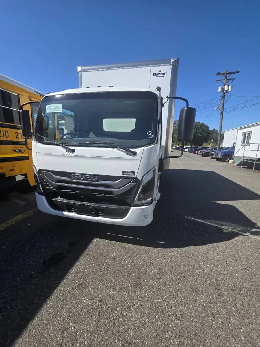2026 Isuzu NRR - Chassis