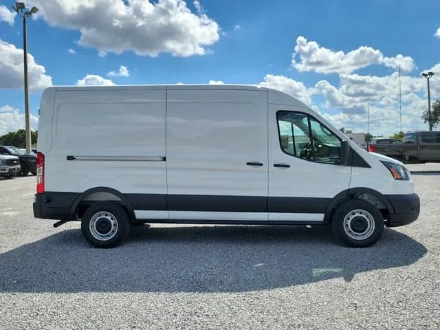 2027 Ford Transit 250 - Vans